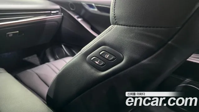 Genesis G80 Бензин 2.5 турбо 2WD — Фото автомобиля 27