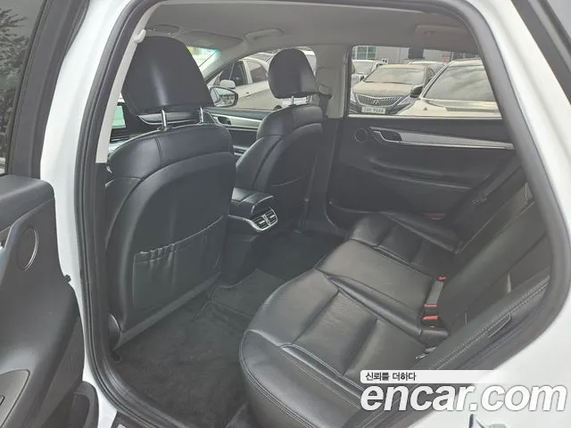 Hyundai Grandeur Новый Grandeur IG — Фото автомобиля 18