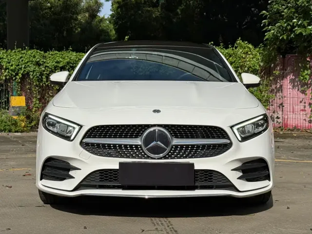 Mercedes-Benz A-Class — Фото автомобиля 2