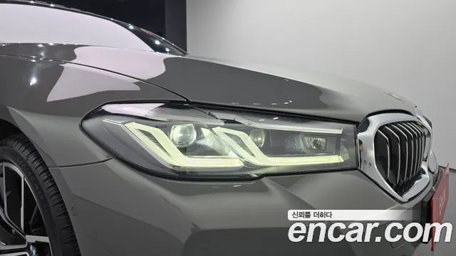 BMW 5 Series G30 — Фото автомобиля 7