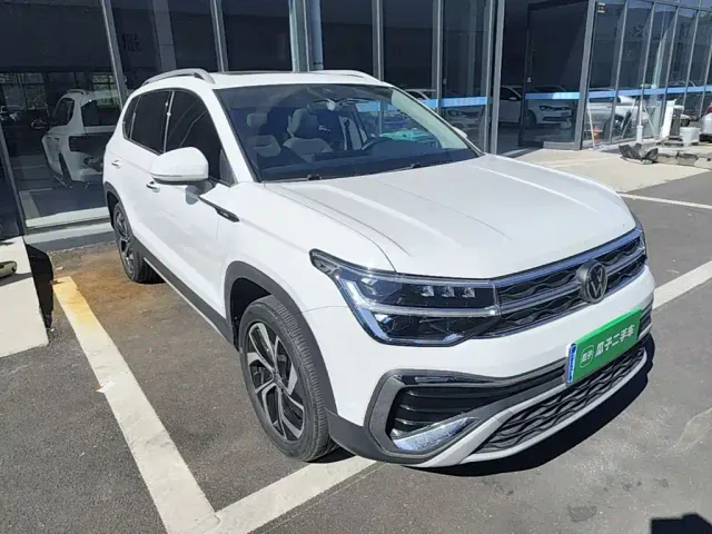Volkswagen Tharu — Фото автомобиля 3