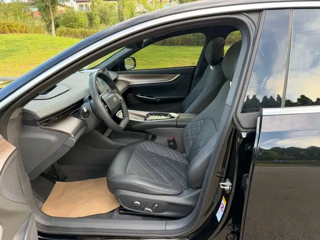 Changan Qiyuan A07 — Фото автомобиля 3