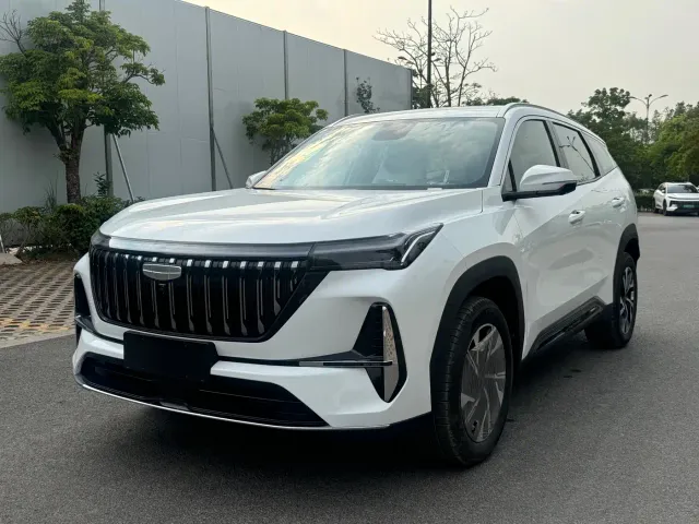 Geely Boyue L — Фото автомобиля 3