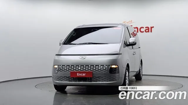 Hyundai Staria Staria 4WD Подъёмник для коляски/Slope — Фото автомобиля 3