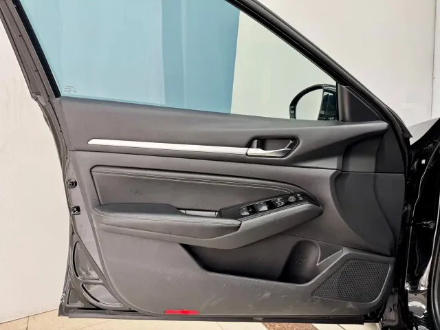Nissan Teana — Фото автомобиля 7
