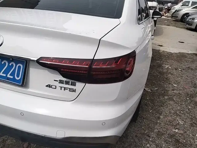 Audi A4L — Фото автомобиля 7