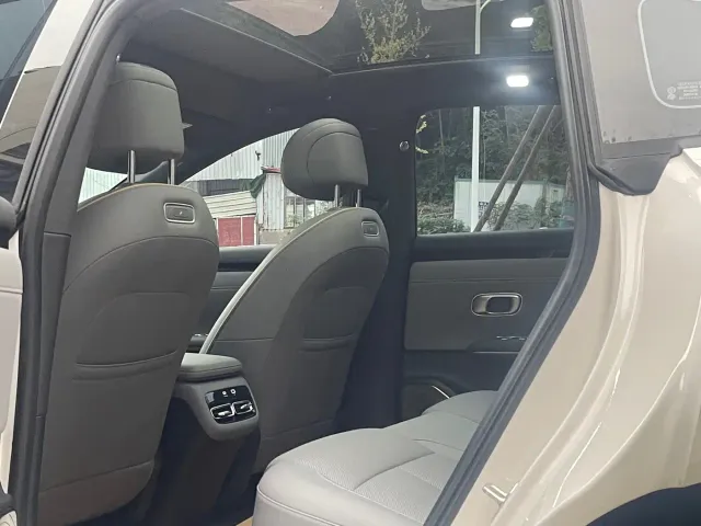 Changan Qiyuan A06 — Фото автомобиля 8