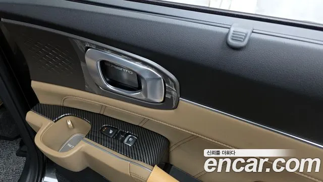 Kia Sorento Новый Sorento 4 поколение Бензин 2.5T 4WD — Фото автомобиля 19