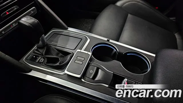 Renault Korea SM6 New — Фото автомобиля 9