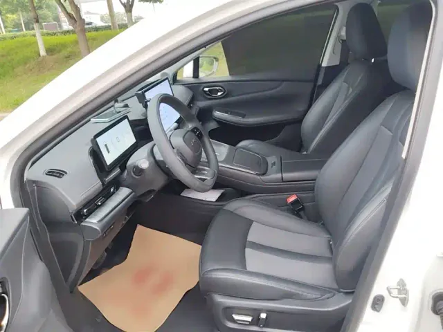 GAC Aion S MAX — Фото автомобиля 14