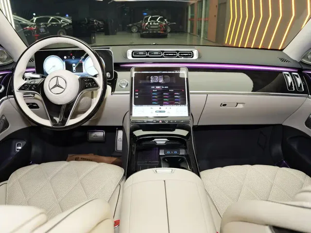 Mercedes-Benz Maybach S-Class — Фото автомобиля 19