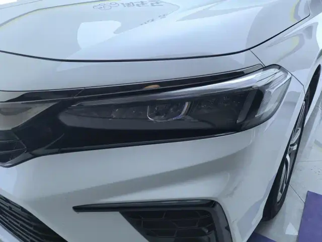 Honda Civic — Фото автомобиля 5