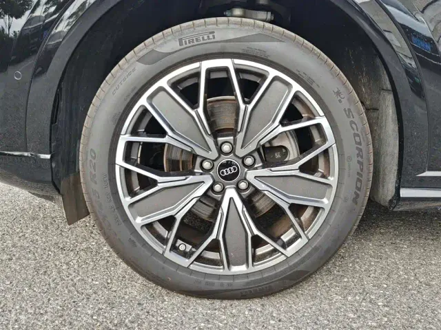 Audi Q5L — Фото автомобиля 17