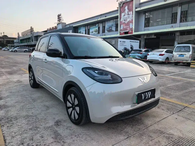 Wuling Bingo — Фото автомобиля 3