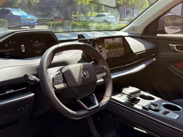 Changan CS55 Plus — Фото автомобиля 14
