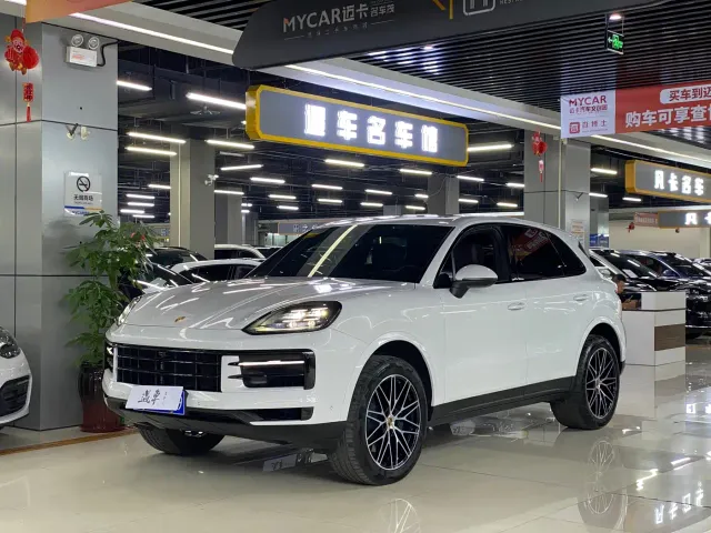 Фотография автомобиля — Porsche Cayenne