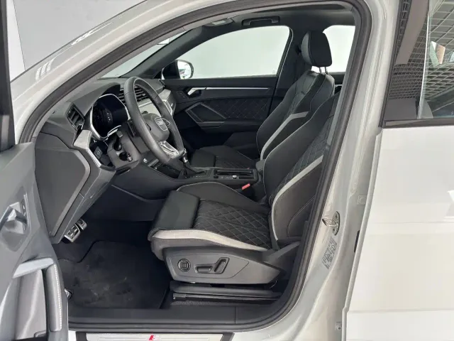 Audi Q3 Sportback — Фото автомобиля 12