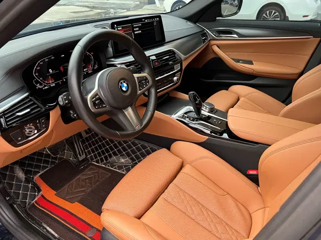 BMW 5 Series — Фото автомобиля 7