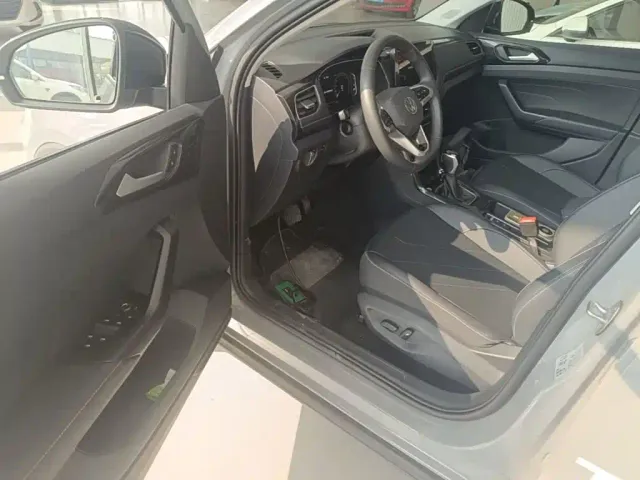 Volkswagen Tharu 2026 New Sharp 300TSI Enjoyment Edition — Фото автомобиля 15