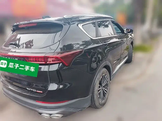 Jetour X70 Plus — Фото автомобиля 4