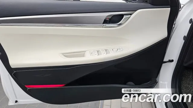 Hyundai Grandeur — Фото автомобиля 23
