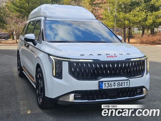 Kia Canival Новый Carnival 4 поколение Дизель 9 мест Hi-Limousine — Фото автомобиля 2