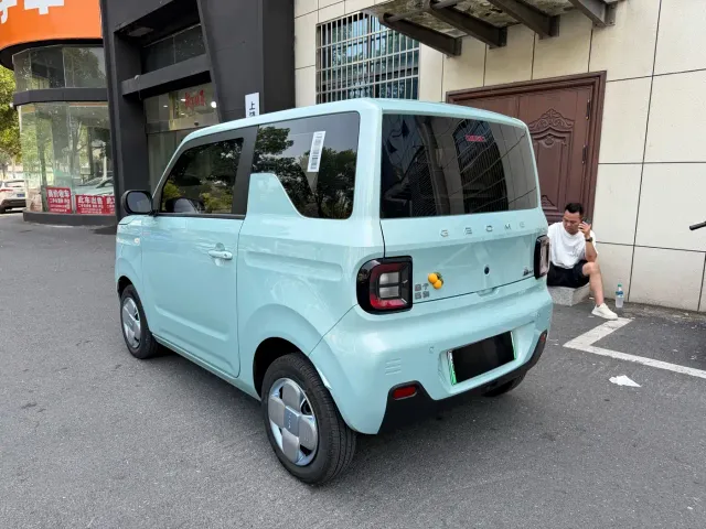 Geely Panda — Фото автомобиля 4