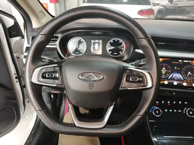 Chery Arrizo 5 — Фото автомобиля 10