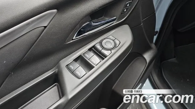 Chevrolet Bolt EV — Фото автомобиля 28