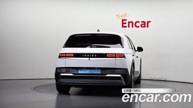 Hyundai Ioniq 5 New — Фото автомобиля 4
