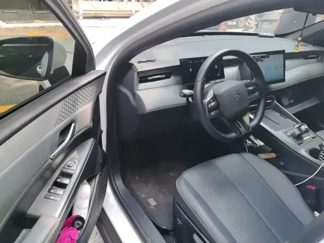 BYD Qin PLUS — Фото автомобиля 17