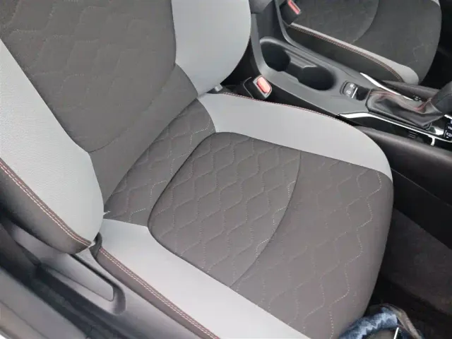 Toyota Corolla — Фото автомобиля 24