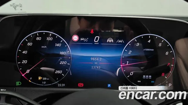 Mercedes-Benz E-Class W214 — Фото автомобиля 11