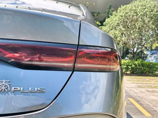 BYD Qin PLUS — Фото автомобиля 8