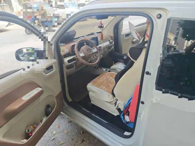 Wuling Hongguang Mini EV — Фото автомобиля 17