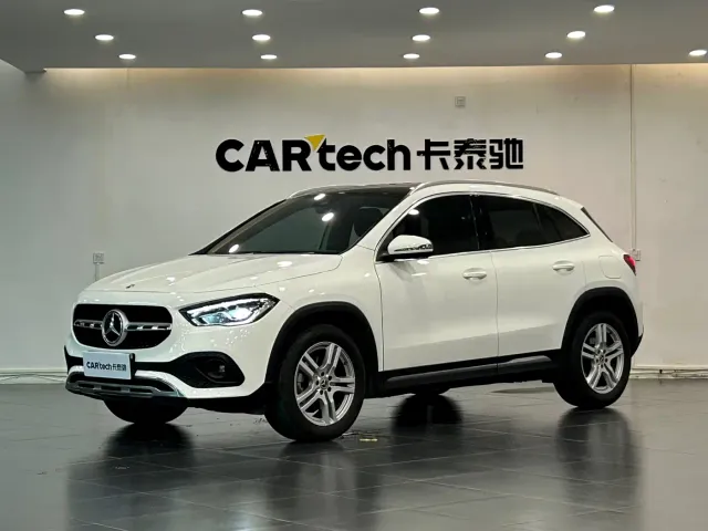 Фотография автомобиля — Mercedes-Benz GLA-Class
