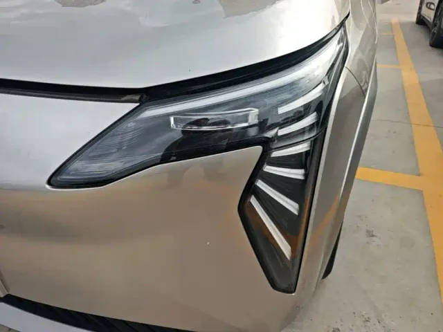 GAC Aion Y — Фото автомобиля 23