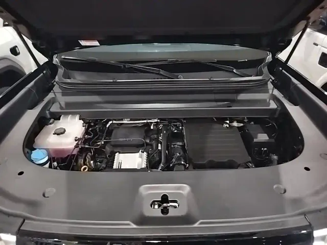 Fang Cheng Bao Titanium 7 2025 AWD Base Model — Фото автомобиля 19