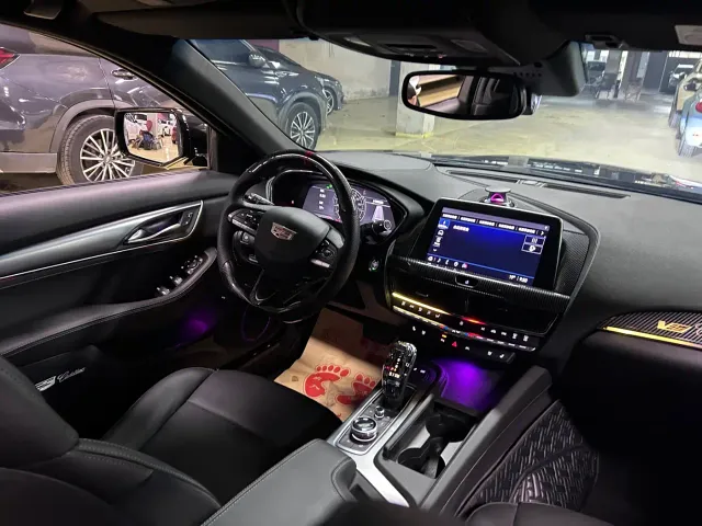 Cadillac CT5 — Фото автомобиля 14