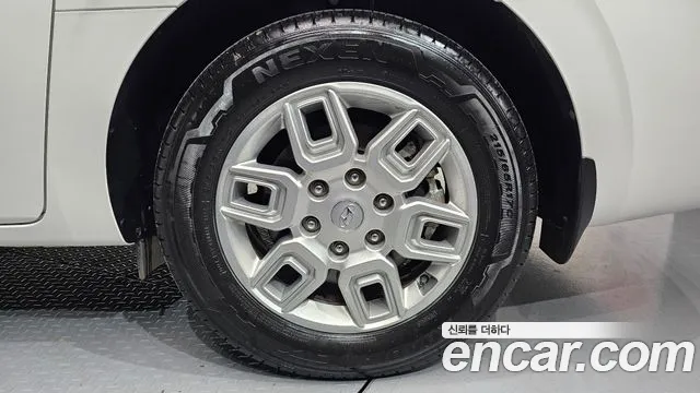 Hyundai Staria — Фото автомобиля 17