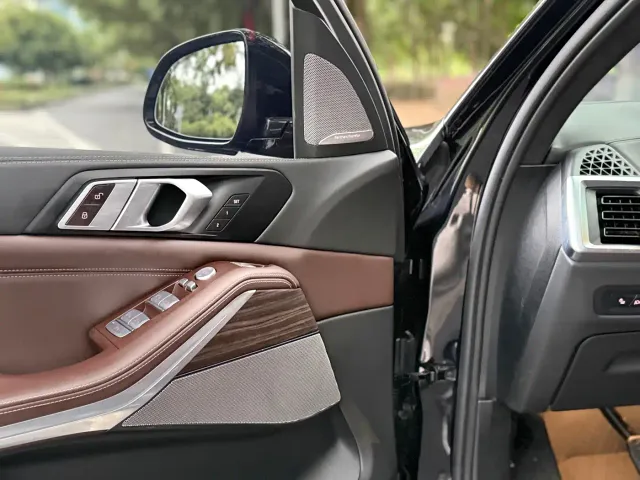 BMW X5 — Фото автомобиля 6