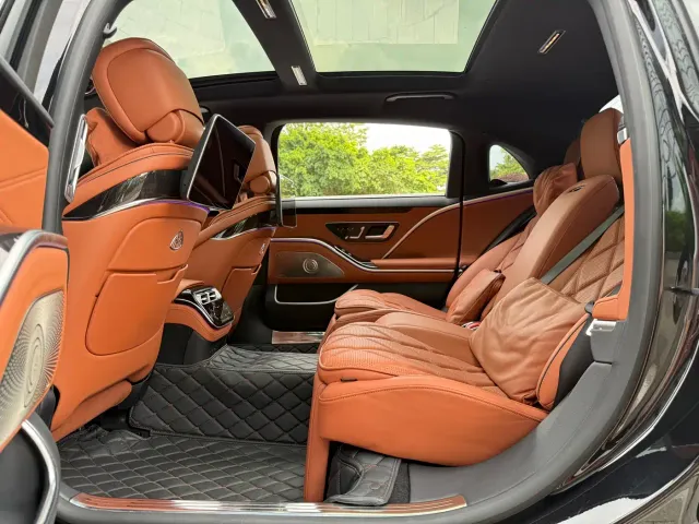Mercedes-Benz Maybach S-Class — Фото автомобиля 16