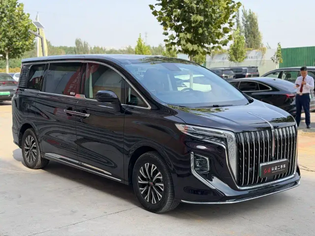 Hongqi HQ9 PHEV — Фото автомобиля 7