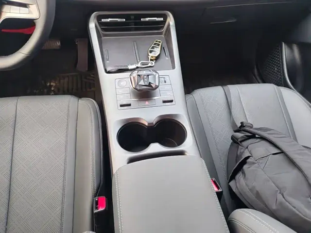 BYD Qin PLUS — Фото автомобиля 13