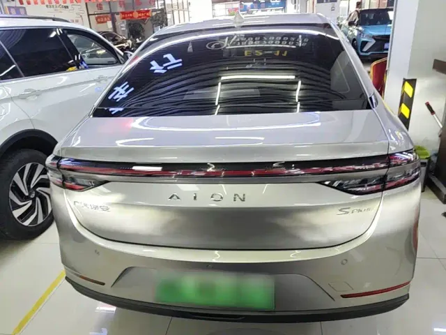 GAC Aion S Plus — Фото автомобиля 5
