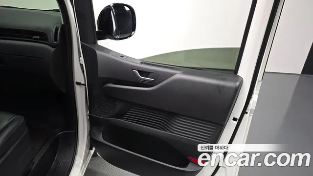 Hyundai Staria — Фото автомобиля 14