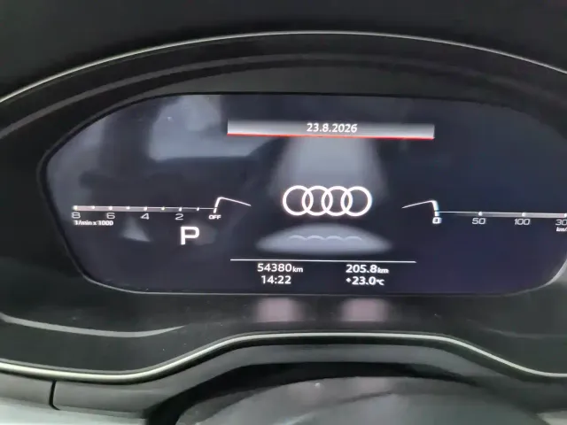 Audi A4L — Фото автомобиля 11