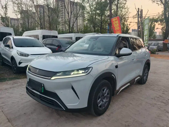 Фотография автомобиля — BYD Yuan UP