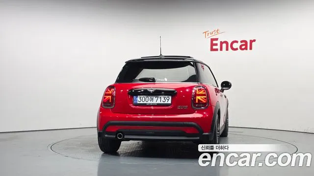 MINI Cooper — Фото автомобиля 4
