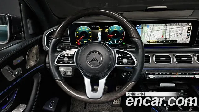 Mercedes-Benz GLS-Class — Фото автомобиля 13